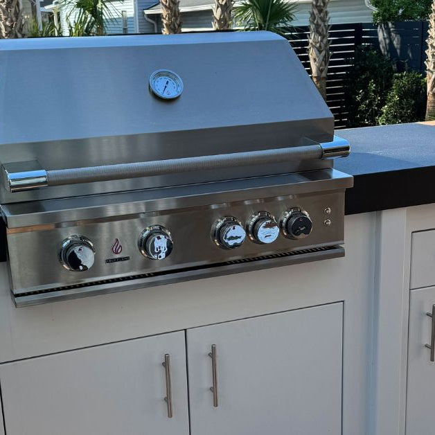 Reasons To Add an Island to Your Outdoor Kitchen