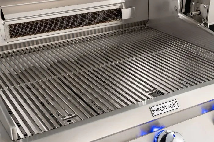 Fire Magic 34" Grills, Aurora A660i Built-In Grills with Analog Thermometer - A660i-8EAN-W